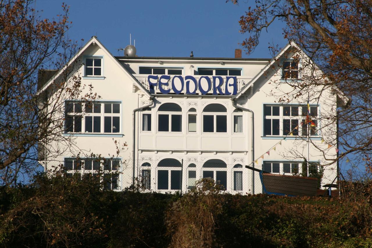 Villa Feodora - Das Haus Mit Dem Einzigartigen Seeblick 사스니츠 외부 사진